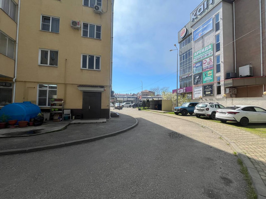 Продам двухкомнатную (2-комн.) квартиру, Маршала Жукова ул, 17/8, Туапсе г