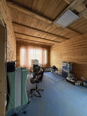 Продам дом, Кедровая ул, 37б, Максимовщина с, 0 км от города