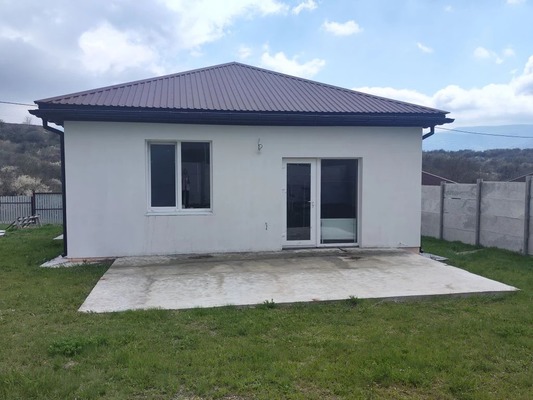 Продам дом, Стадионная ул, 30, Перевальное с, 0 км от города