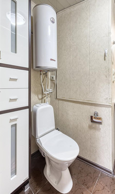 Продам многокомнатную квартиру, В мкр, 52, Троицк г