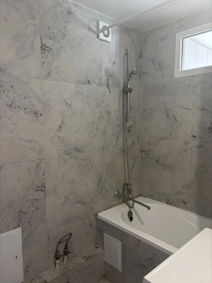 Продам трехкомнатную (3-комн.) квартиру, им. Матэ Залки ул, 17, Симферополь г