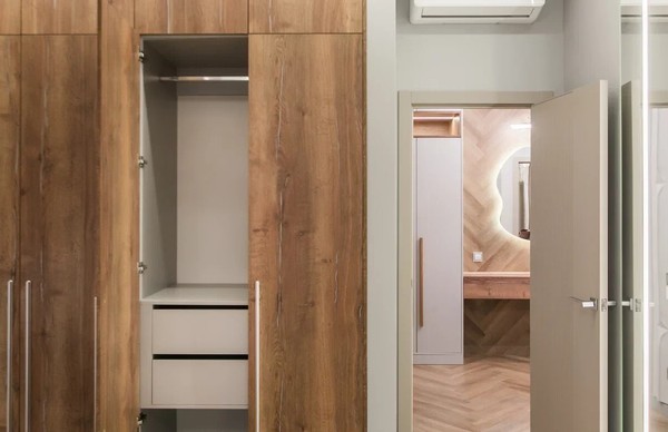 Продам двухкомнатную (2-комн.) квартиру, Аэропортовская ул, 25, Казань г