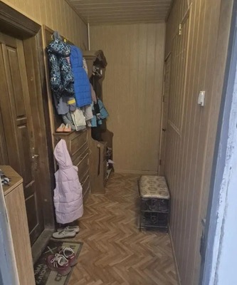 Продам трехкомнатную (3-комн.) квартиру, Ешиль Ада ул, 2, Симферополь г