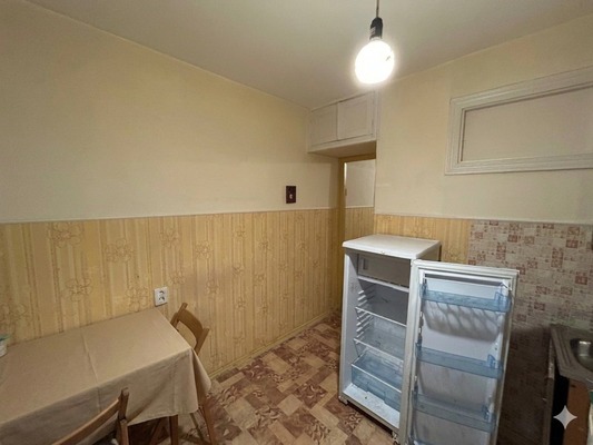 Продам однокомнатную (1-комн.) квартиру, Киевская ул, 116, Симферополь г