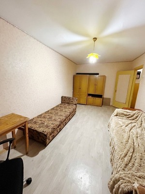 Продам однокомнатную (1-комн.) квартиру, Киевская ул, 116, Симферополь г