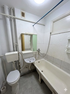 Продам однокомнатную (1-комн.) квартиру, Киевская ул, 116, Симферополь г