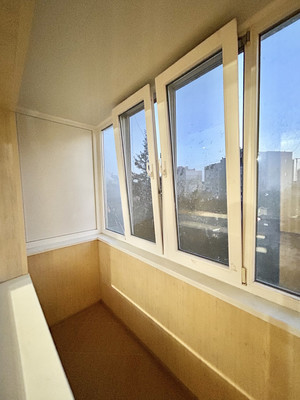 Продам однокомнатную (1-комн.) квартиру, им. Матэ Залки ул, 5а, Симферополь г