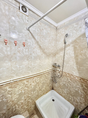 Продам однокомнатную (1-комн.) квартиру, им. Матэ Залки ул, 5а, Симферополь г