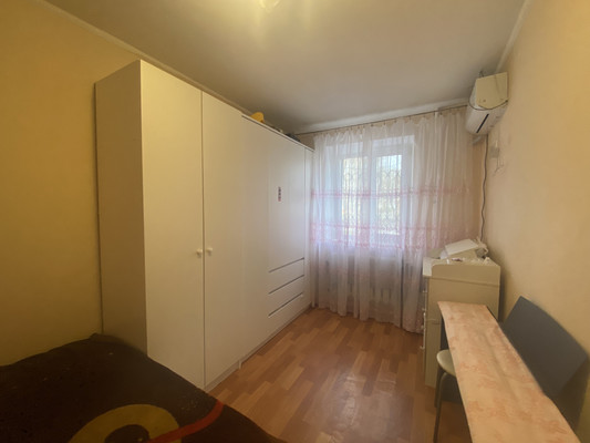 Продам трехкомнатную (3-комн.) квартиру, Стачки пр-кт, 199/3Д, Ростов-на-Дону г