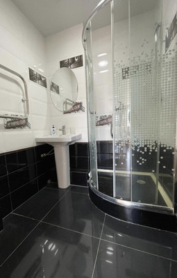 Продам двухкомнатную (2-комн.) квартиру, Заводская ул, 11, Ростов-на-Дону г