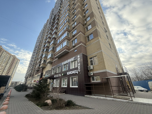 Продам однокомнатную (1-комн.) квартиру, Магнитогорская ул, 1, Ростов-на-Дону г