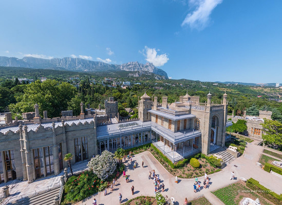 Продам многокомнатную квартиру, Калинина пер, 9, Алупка г