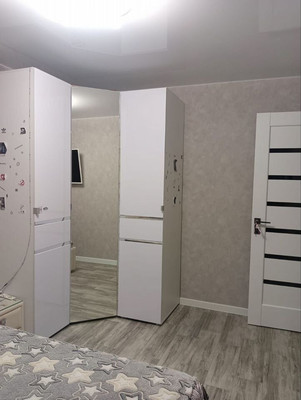 Продам двухкомнатную (2-комн.) квартиру, Октябрьской Революции ул, 8к1, Николаевка пгт