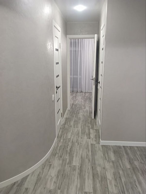 Продам двухкомнатную (2-комн.) квартиру, Октябрьской Революции ул, 8к1, Николаевка пгт