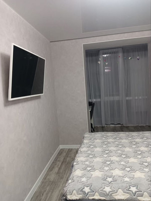 Продам двухкомнатную (2-комн.) квартиру, Октябрьской Революции ул, 8к1, Николаевка пгт