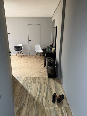 Продам трехкомнатную (3-комн.) квартиру, Советская ул, 94, Чистенькое с