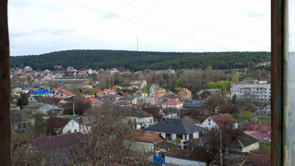 Продам трехкомнатную (3-комн.) квартиру, Совхозная ул, 21, Симферополь г