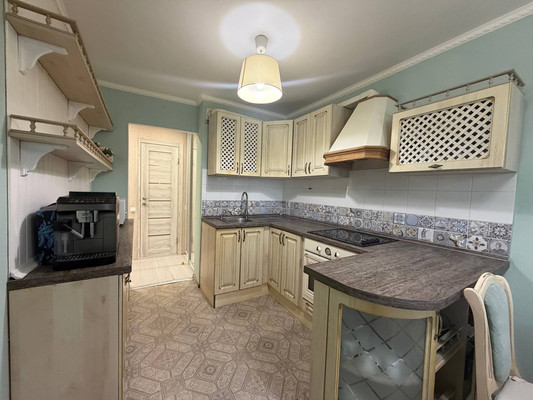 Продам однокомнатную (1-комн.) квартиру, Ямашева пр-кт, 69, Казань г