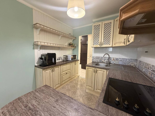 Продам однокомнатную (1-комн.) квартиру, Ямашева пр-кт, 69, Казань г