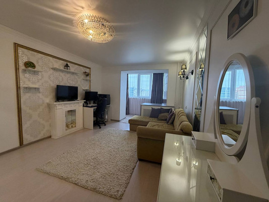 Продам однокомнатную (1-комн.) квартиру, Ямашева пр-кт, 69, Казань г