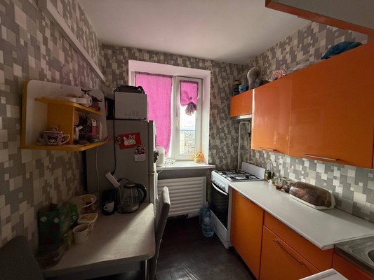 Продам однокомнатную (1-комн.) квартиру, Миллера Ж.А. ул, 58а, Симферополь г