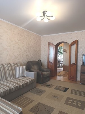 Продам трехкомнатную (3-комн.) квартиру, Шумакова ул, 52, Барнаул г
