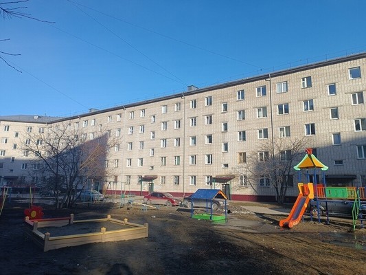 Продам трехкомнатную (3-комн.) квартиру, Шумакова ул, 52, Барнаул г
