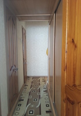 Продам трехкомнатную (3-комн.) квартиру, Шумакова ул, 52, Барнаул г