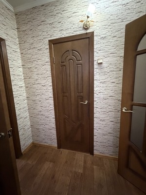 Продам трехкомнатную (3-комн.) квартиру, Губкина ул, 27, Октябрьский г