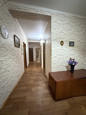 Продам трехкомнатную (3-комн.) квартиру, Губкина ул, 27, Октябрьский г