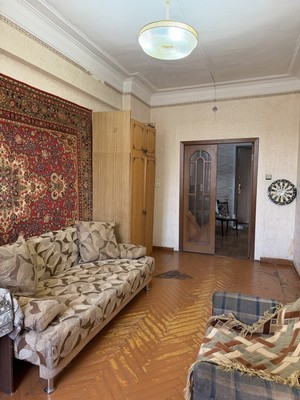Продам трехкомнатную (3-комн.) квартиру, Губкина ул, 27, Октябрьский г