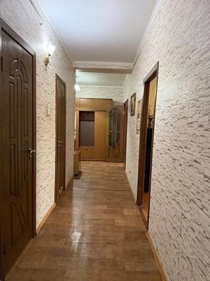 Продам трехкомнатную (3-комн.) квартиру, Губкина ул, 27, Октябрьский г