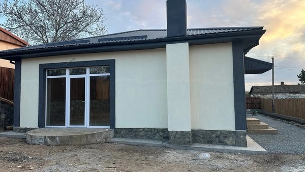 Продам дом, Центральная ул, Клиновка с, 0 км от города