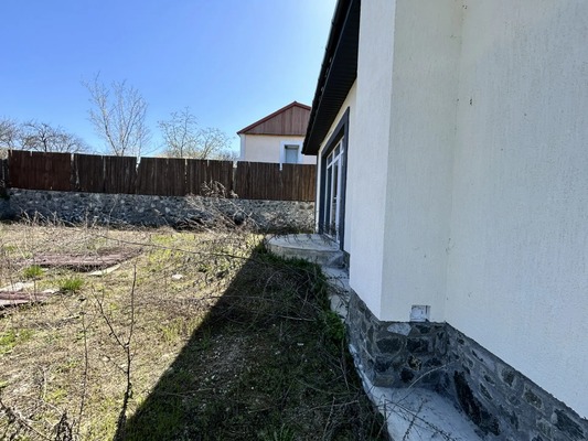 Продам дом, Центральная ул, Клиновка с, 0 км от города