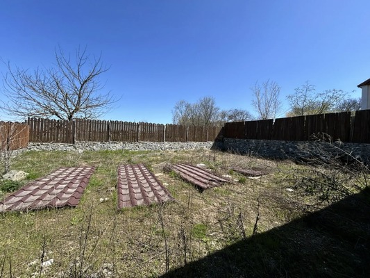 Продам дом, Центральная ул, Клиновка с, 0 км от города