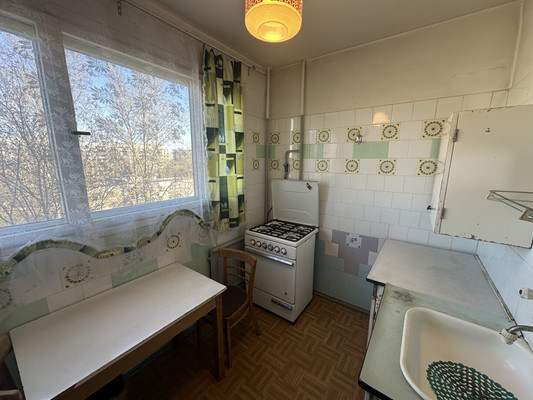 Продам двухкомнатную (2-комн.) квартиру, Генерала Симоняка ул, 8к2, Санкт-Петербург г