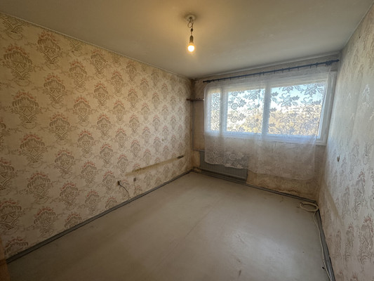 Продам двухкомнатную (2-комн.) квартиру, Генерала Симоняка ул, 8к2, Санкт-Петербург г