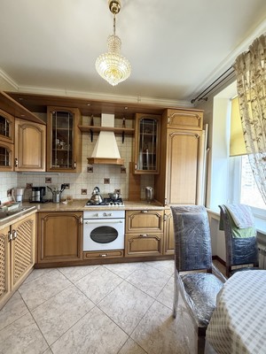 Продам двухкомнатную (2-комн.) квартиру, Трофимова ул, 31, Москва г