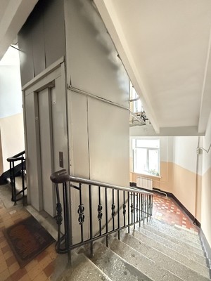 Продам двухкомнатную (2-комн.) квартиру, Трофимова ул, 31, Москва г