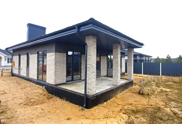 Продам дом, Озерный п, 0 км от города