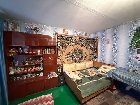 Продам однокомнатную (1-комн.) квартиру, Сочинская ул, 4, Симферополь г