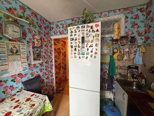 Продам однокомнатную (1-комн.) квартиру, Сочинская ул, 4, Симферополь г