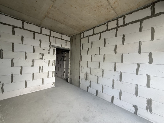 Продам трехкомнатную (3-комн.) квартиру, Караимская ул, 50, Симферополь г