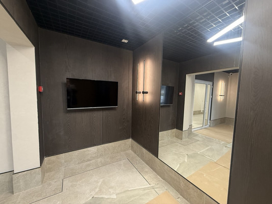 Продам трехкомнатную (3-комн.) квартиру, Караимская ул, 50, Симферополь г