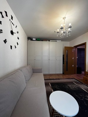 Продам однокомнатную (1-комн.) квартиру, Маршала Казакова ул, 84к1, Санкт-Петербург г