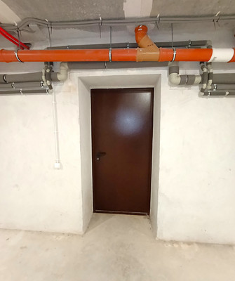 Продам коммерческое помещение 663,9 м2, Каштановая ул, 4, Гурьевск г