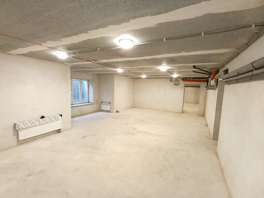 Продам коммерческое помещение 663,9 м2, Каштановая ул, 4, Гурьевск г