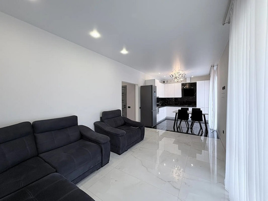 Продам дом, Есаульская ул, 129/1, Южный п, 0 км от города