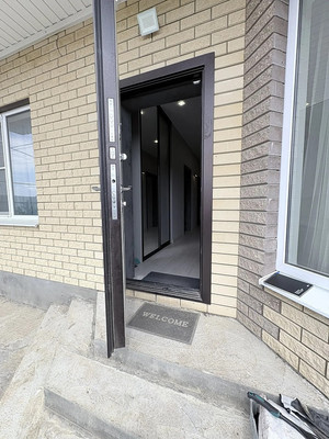 Продам дом, Есаульская ул, 129/1, Южный п, 0 км от города