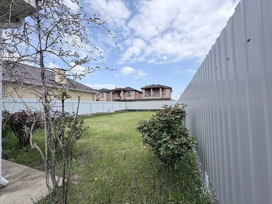 Продам дом, Есаульская ул, 129/1, Южный п, 0 км от города